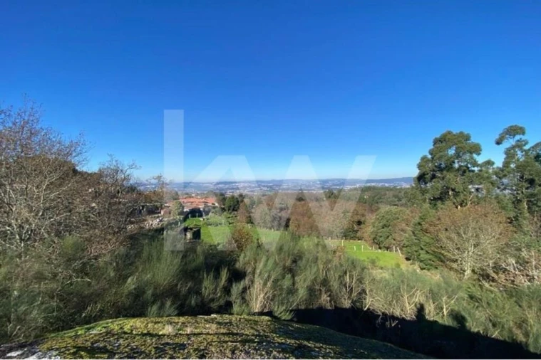 Terreno para Venda em Santo Tirso, Couto (Santa Cristina e São Miguel) e Burgães Foto 2