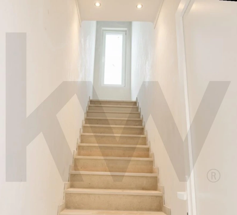 Moradia T4 para Venda em Póvoa de Santa Iria e Forte da Casa Foto 10