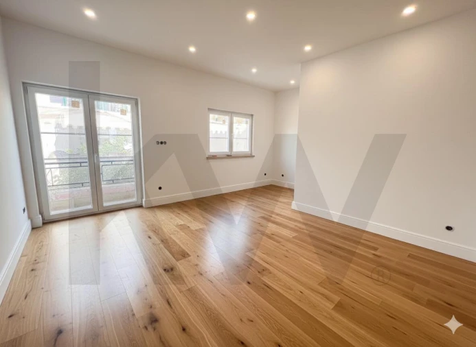 Moradia T4 para Venda em Póvoa de Santa Iria e Forte da Casa Foto 13