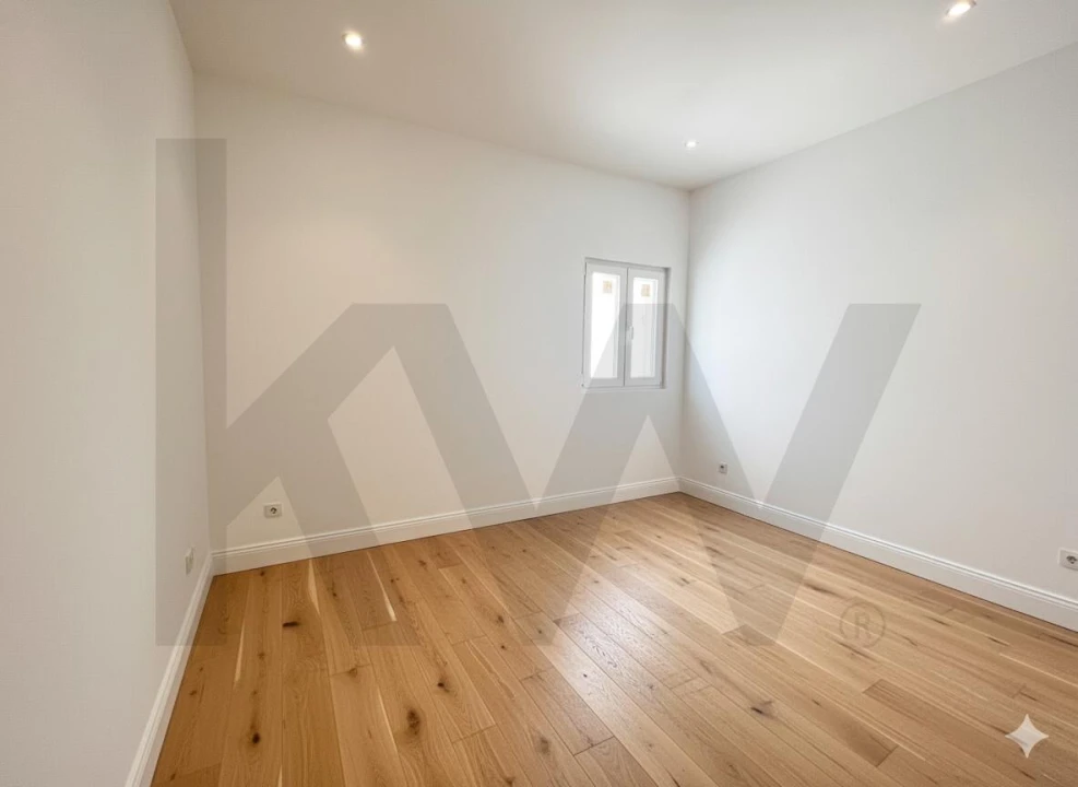 Moradia T4 para Venda em Póvoa de Santa Iria e Forte da Casa Foto 18