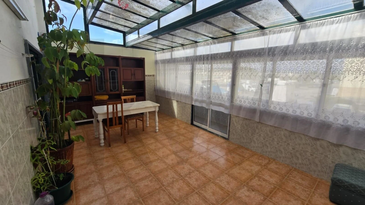 Prédio para Venda em Camarate, Unhos e Apelação Foto 1