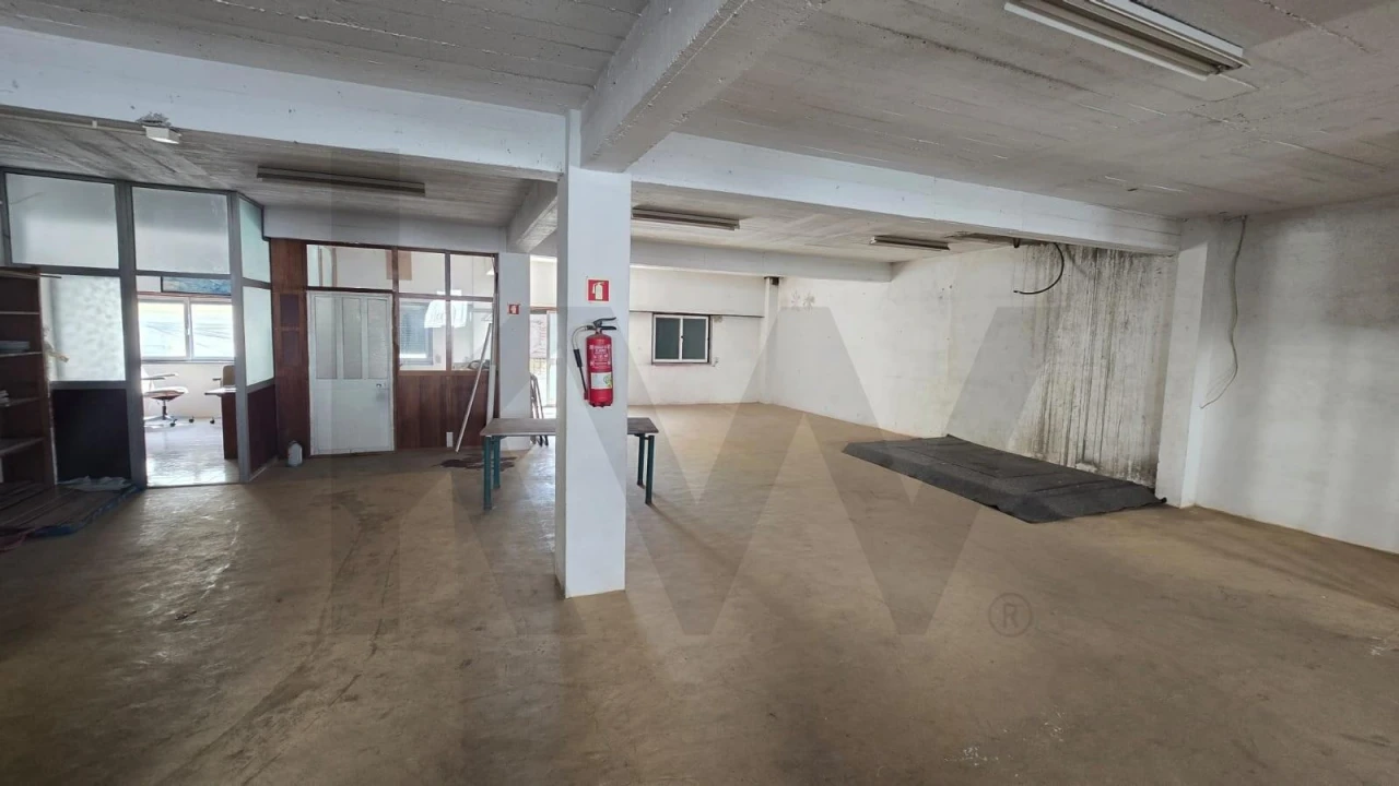 Prédio para Venda em Camarate, Unhos e Apelação Foto 16