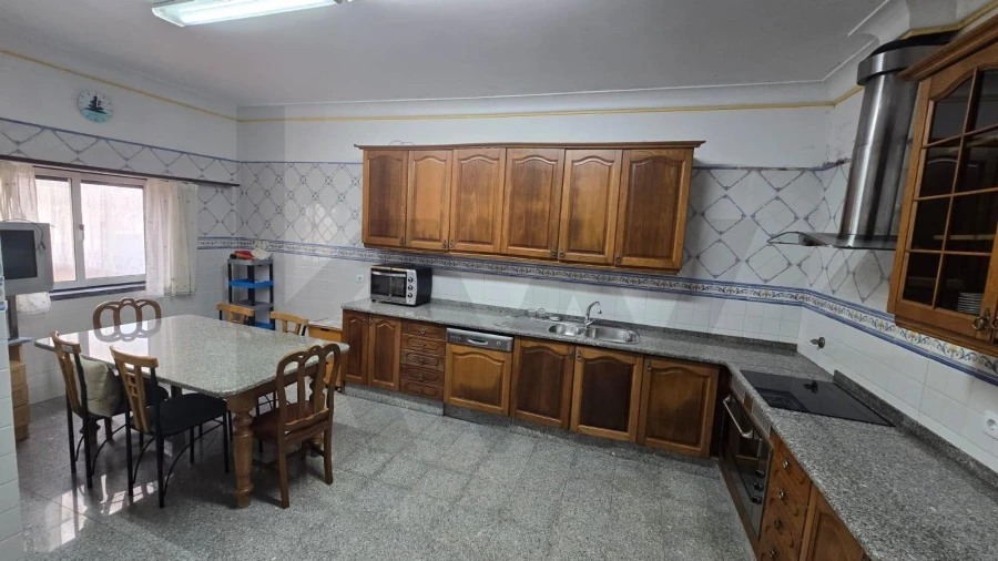 Prédio para Venda em Camarate, Unhos e Apelação Foto 2