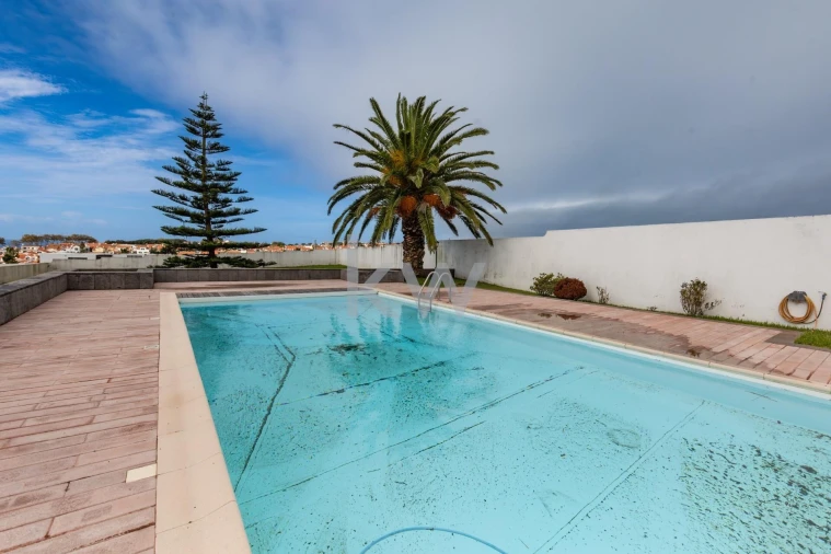 Moradia T5 para Venda em Santa Clara Foto 52