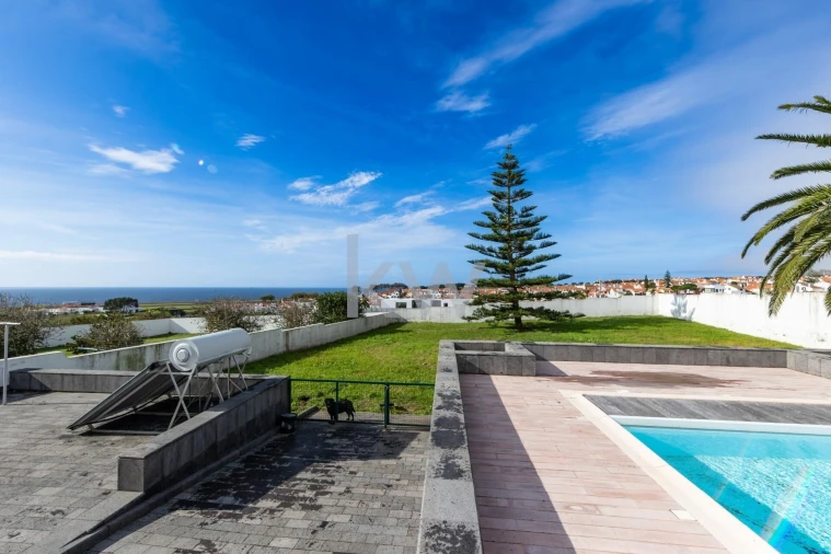 Moradia T5 para Venda em Santa Clara Foto 53