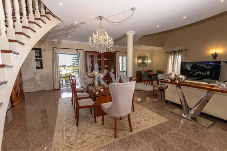 Moradia T5 para Venda em Santa Clara Foto 27