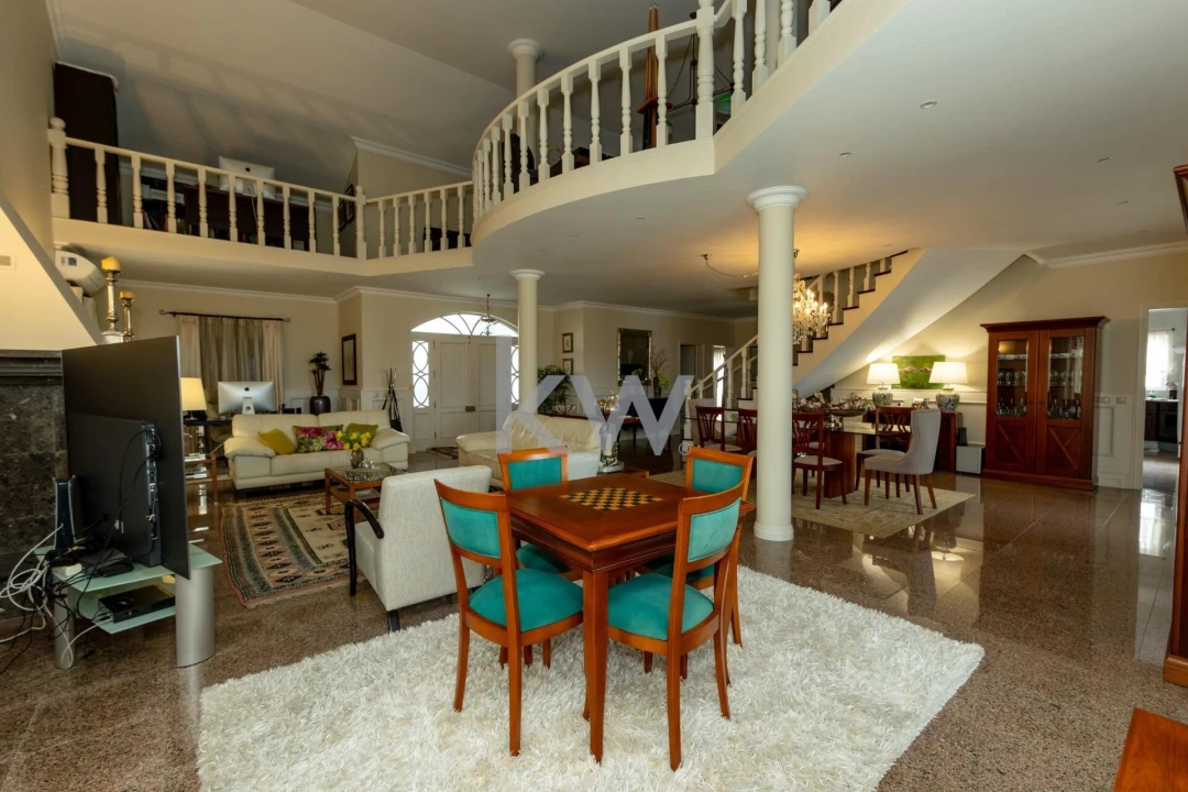 Moradia T5 para Venda em Santa Clara Foto 14