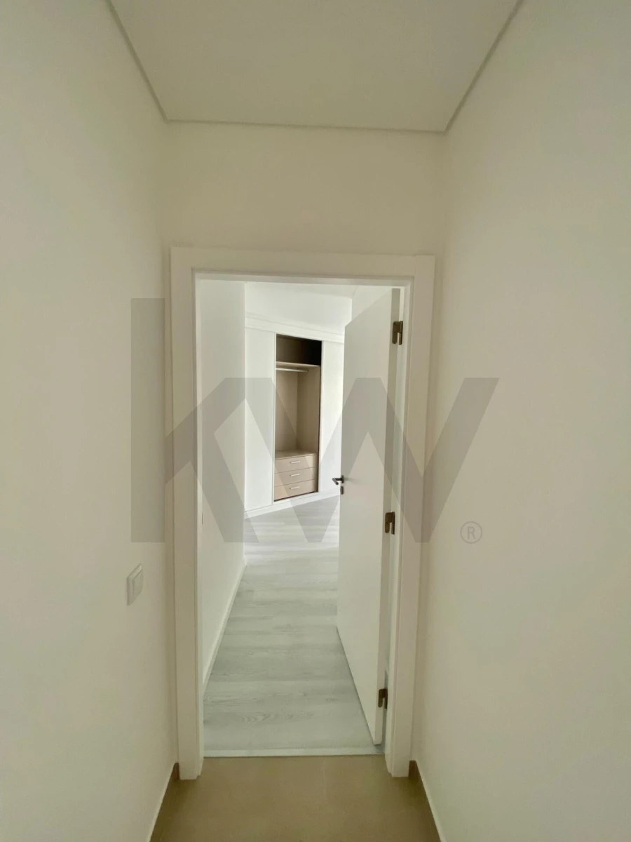 Apartamento T3 para Venda em Nazare Foto 7