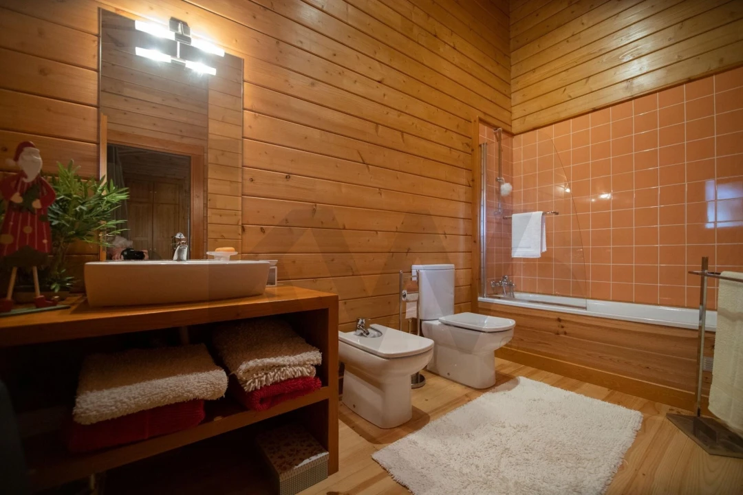 Quinta T4 para Venda em O. Azeméis, Riba-Ul, Ul, Macinhata Seixa, Madail Foto 15