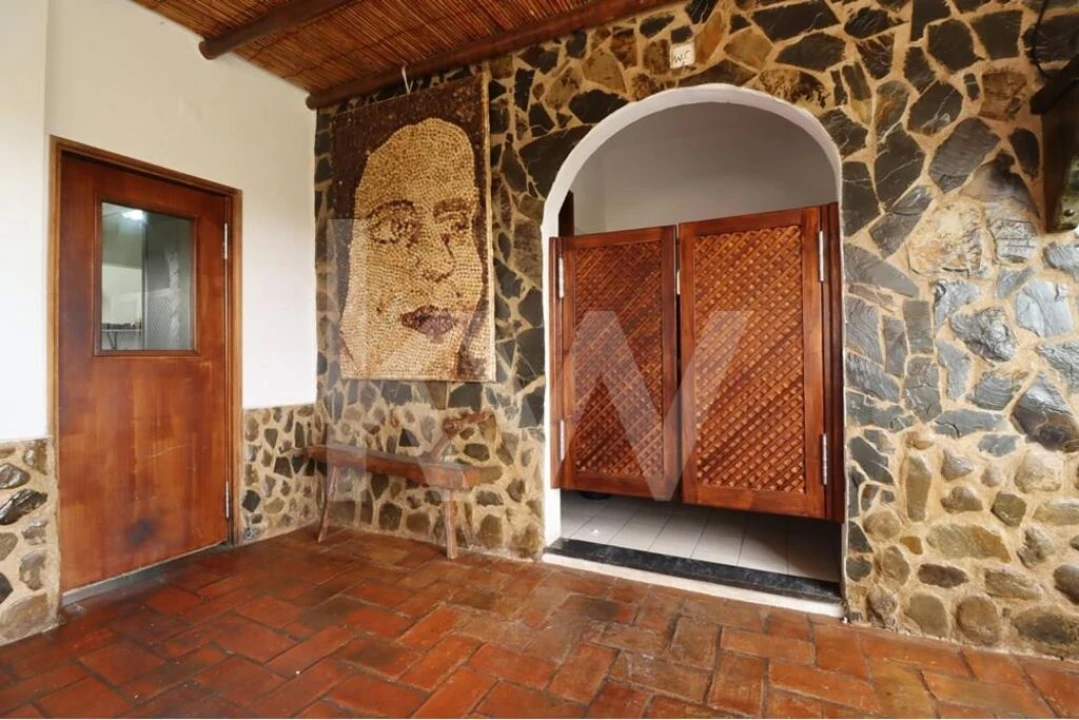 Prédio para Venda em Querença, Tôr e Benafim Foto 12