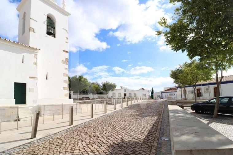 Prédio para Venda em Querença, Tôr e Benafim Foto 27