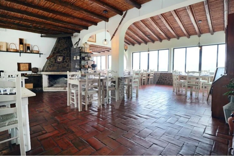 Prédio para Venda em Querença, Tôr e Benafim Foto 6