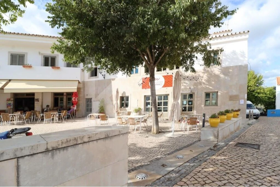 Prédio para Venda em Querença, Tôr e Benafim Foto 28