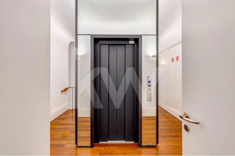 Apartamento para Venda em Cedofeita, Santo Ildefonso, Sé, Miragaia, São Nicolau e Vitória Foto 34
