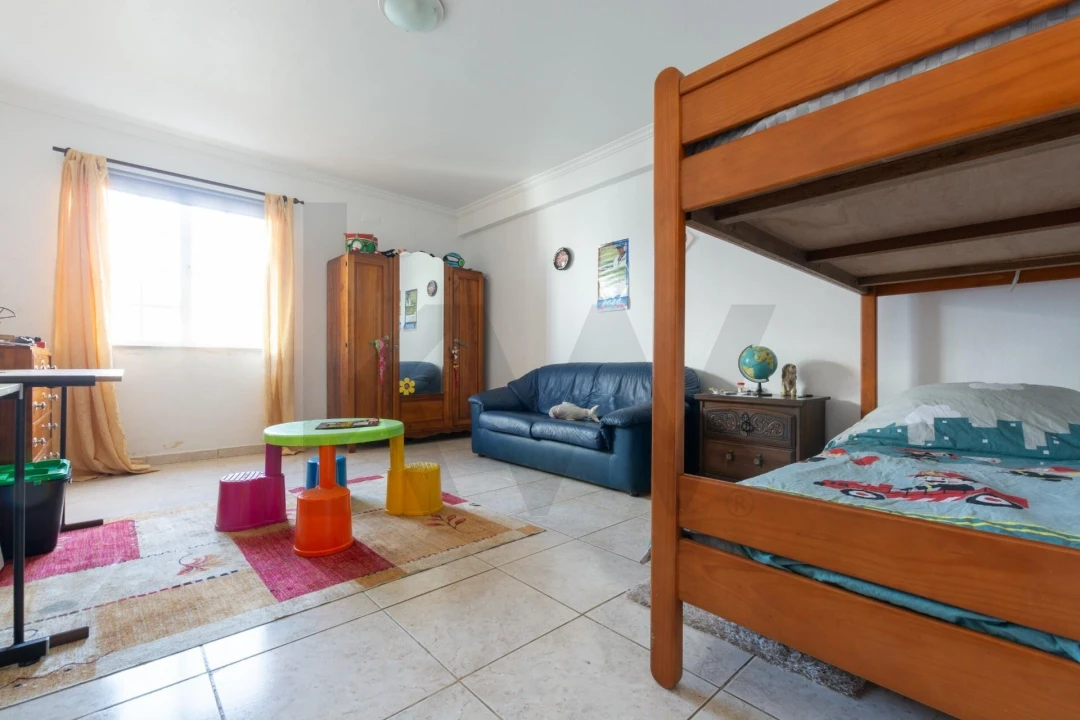 Moradia T6 para Venda em Porto Judeu Foto 29