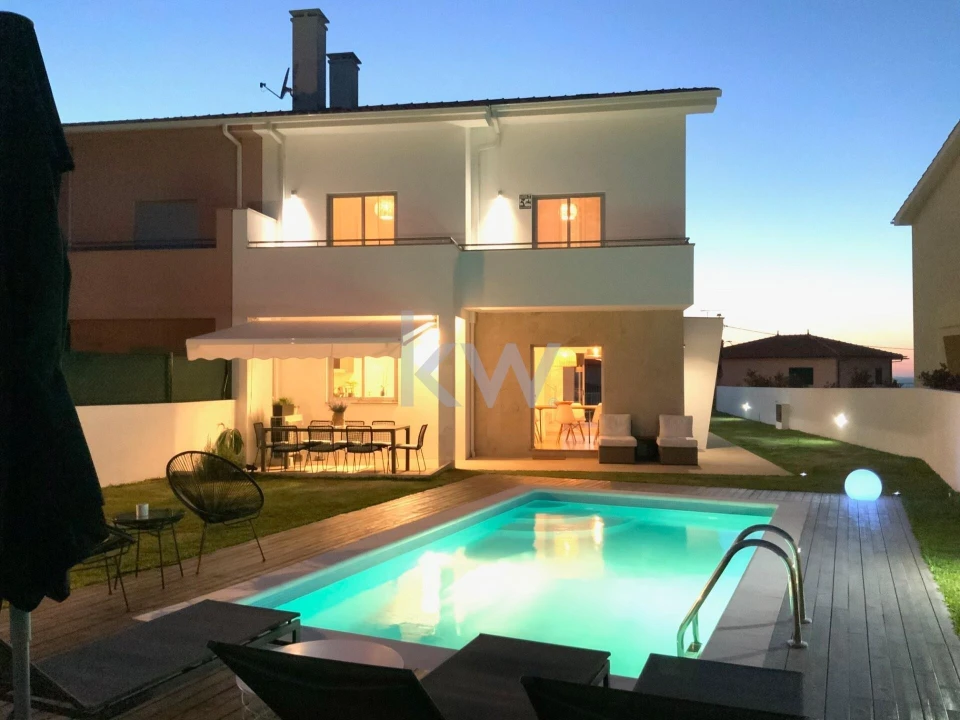 Moradia T4 para Venda em Moledo e Cristelo Foto 9