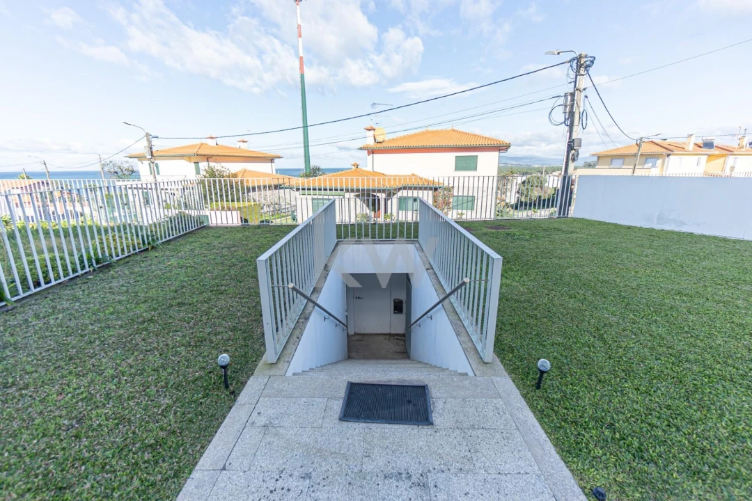 Moradia T4 para Venda em Moledo e Cristelo Foto 67