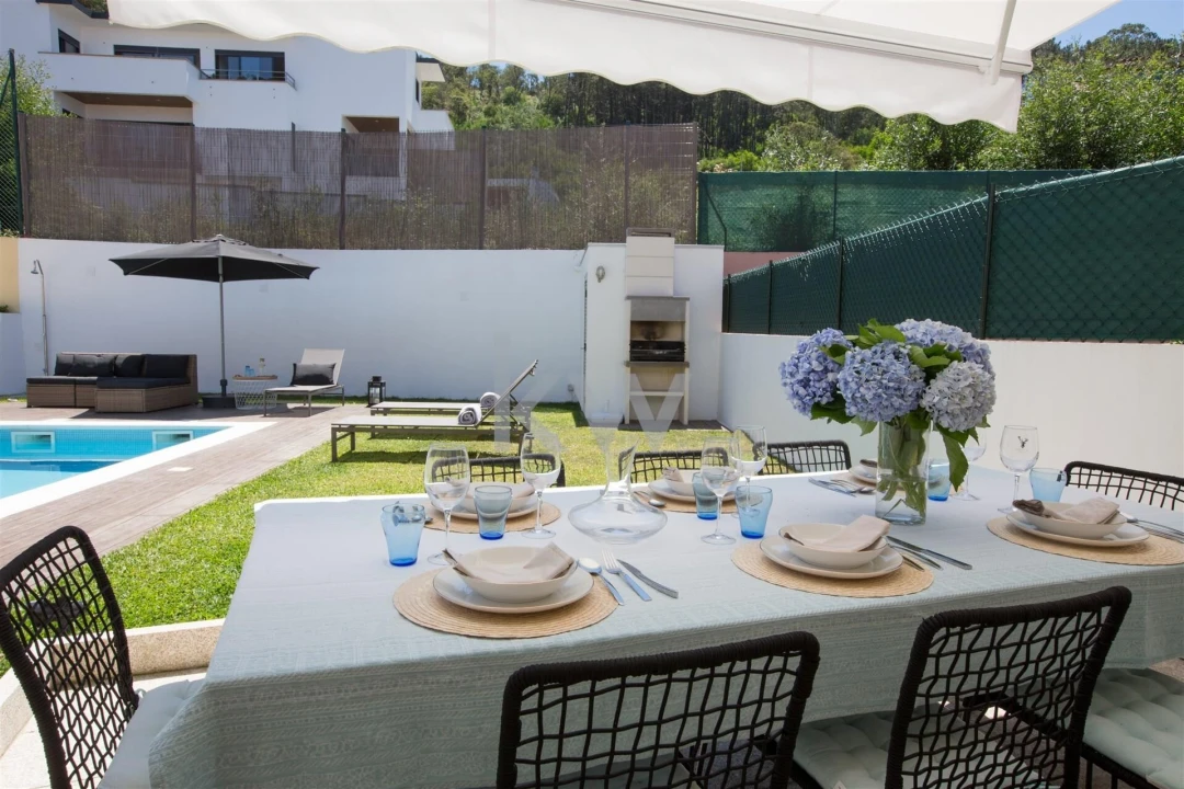 Moradia T4 para Venda em Moledo e Cristelo Foto 2