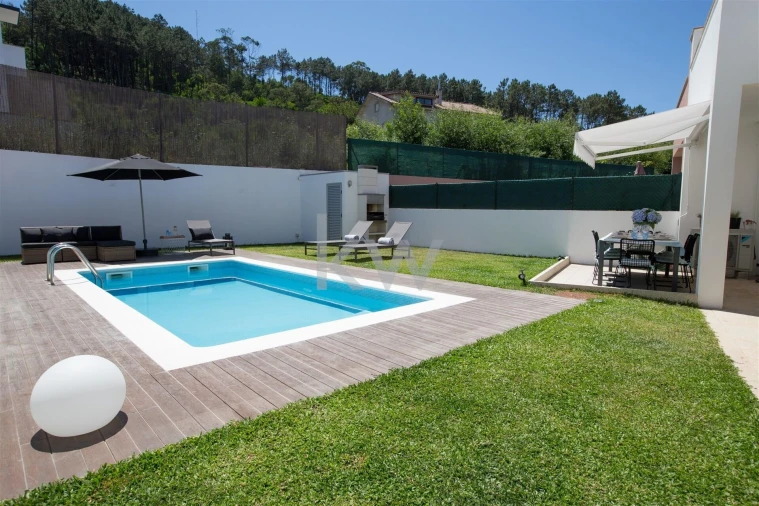 Moradia T4 para Venda em Moledo e Cristelo Foto 8