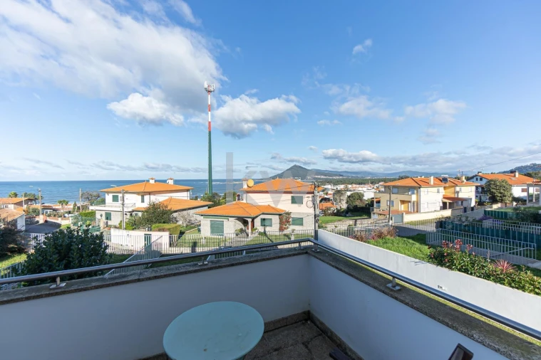 Moradia T4 para Venda em Moledo e Cristelo Foto 42