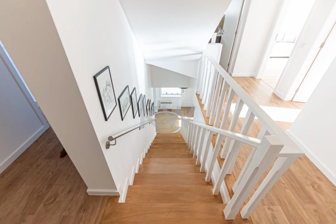 Moradia T4 para Venda em Moledo e Cristelo Foto 30