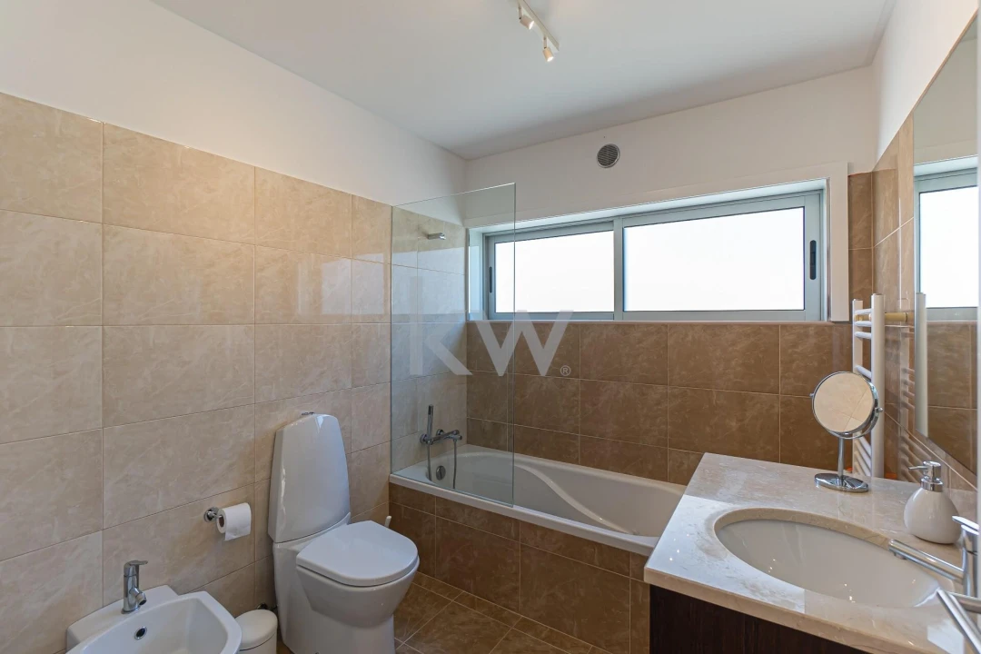 Moradia T4 para Venda em Moledo e Cristelo Foto 47