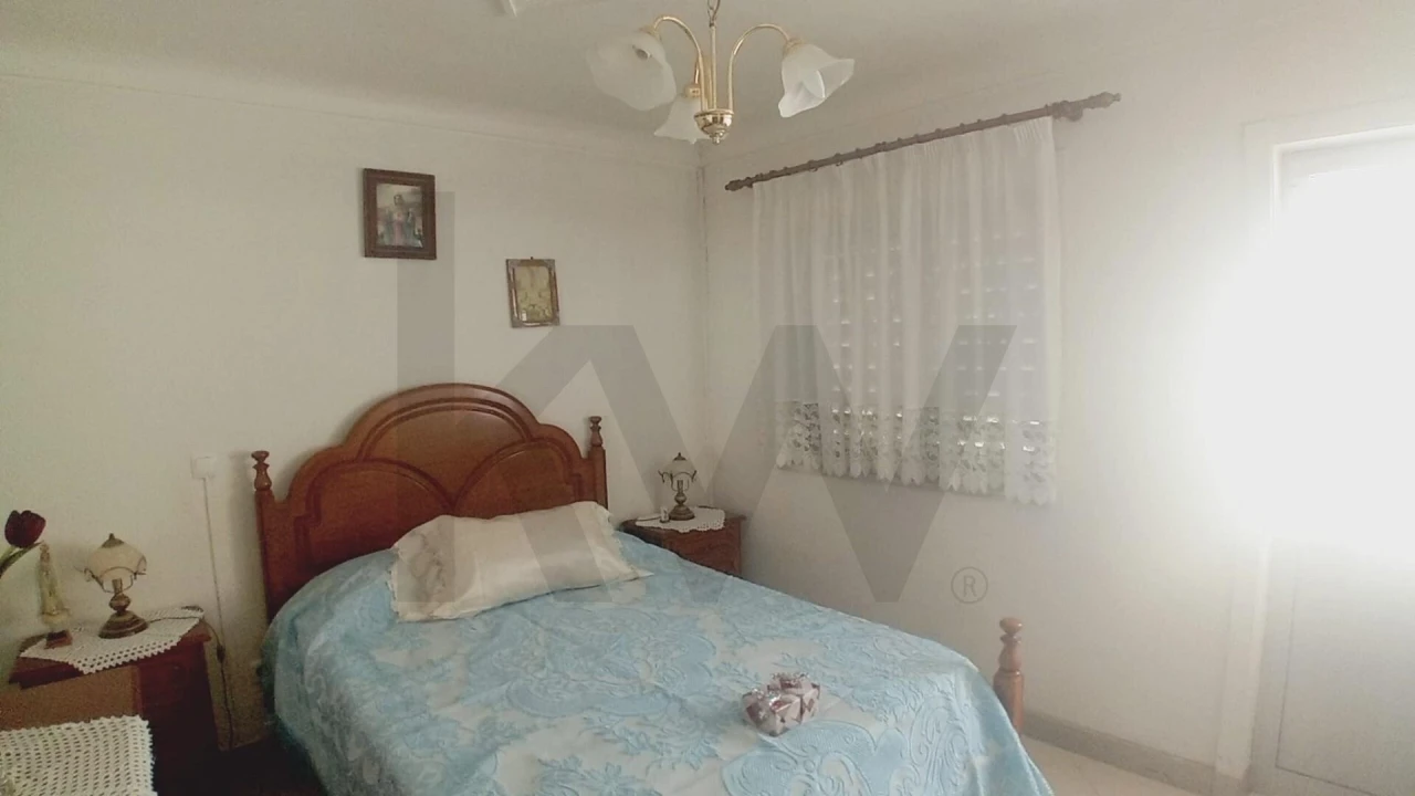 Moradia T3 para Venda em Soure Foto 21