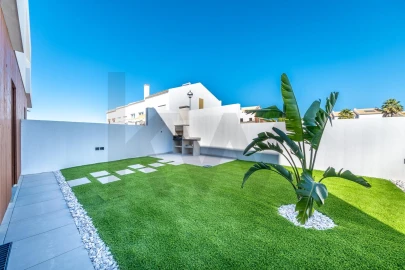Moradia T4 para Venda em Mafra