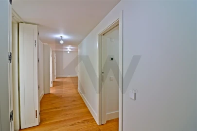 Apartamento T2 para Venda em Santo António