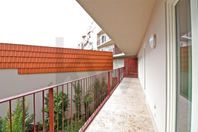 Apartamento T2 para Venda em Santo António