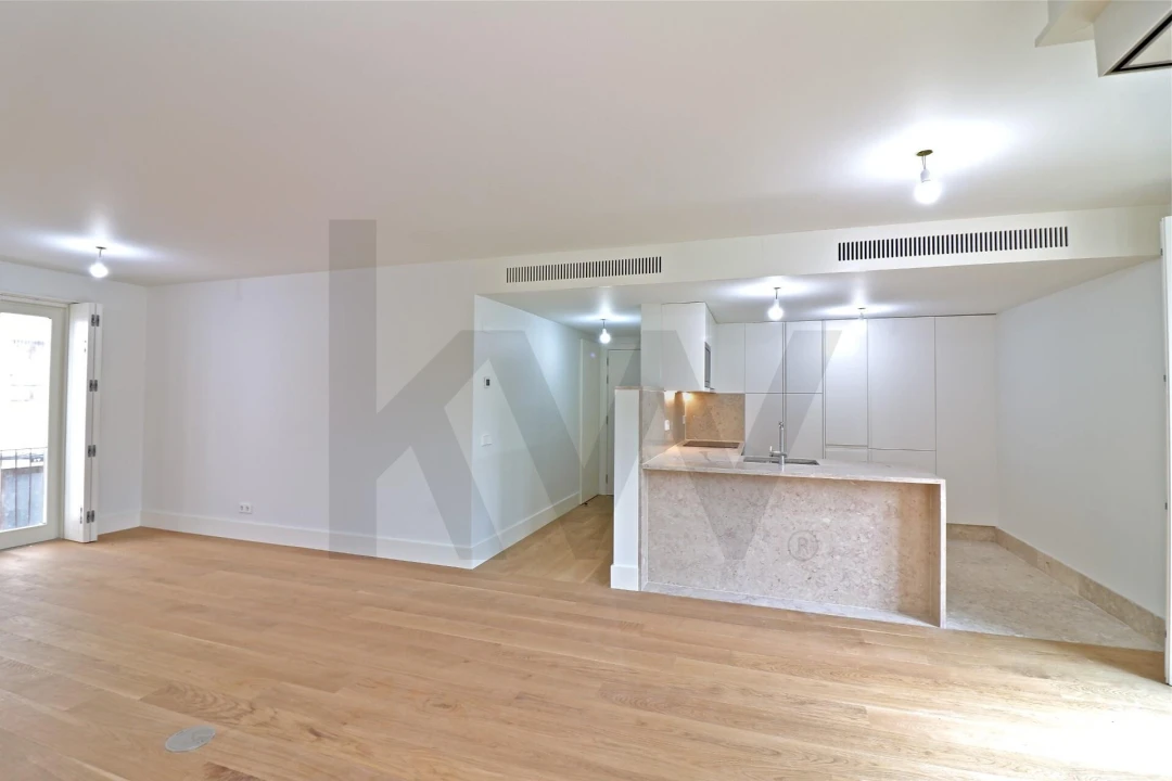 Apartamento T2 para Venda em Santo António Foto 2