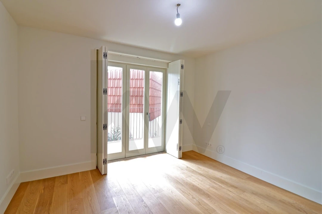 Apartamento T2 para Venda em Santo António Foto 11