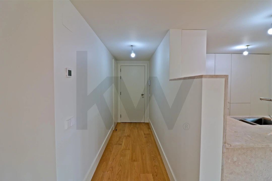 Apartamento T2 para Venda em Santo António Foto 7
