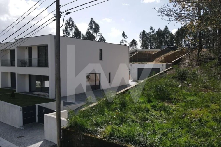 Terreno para Venda em Lobão, Gião, Louredo e Guisande Foto 31