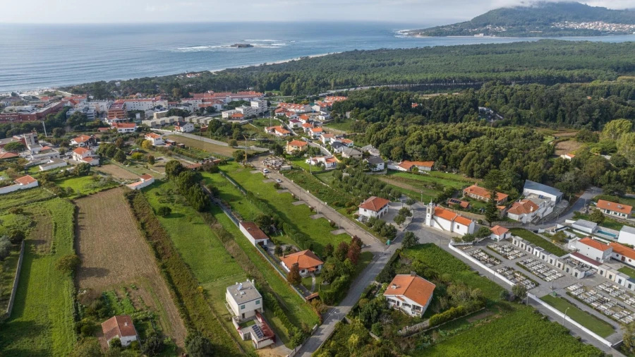 Terreno para Venda em Moledo e Cristelo Foto 2
