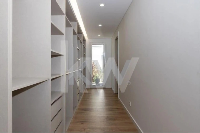 Moradia T5 para Venda em Amora Foto 49