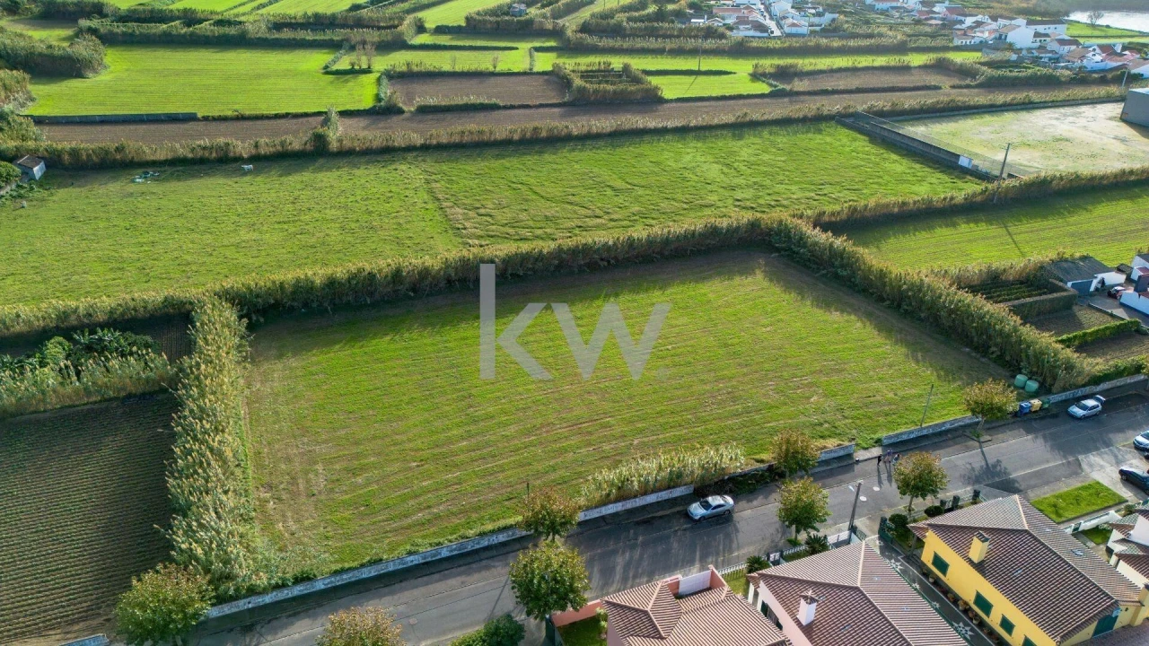 Terreno para Venda em Mosteiros Foto 11