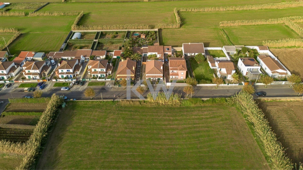 Terreno para Venda em Mosteiros Foto 7