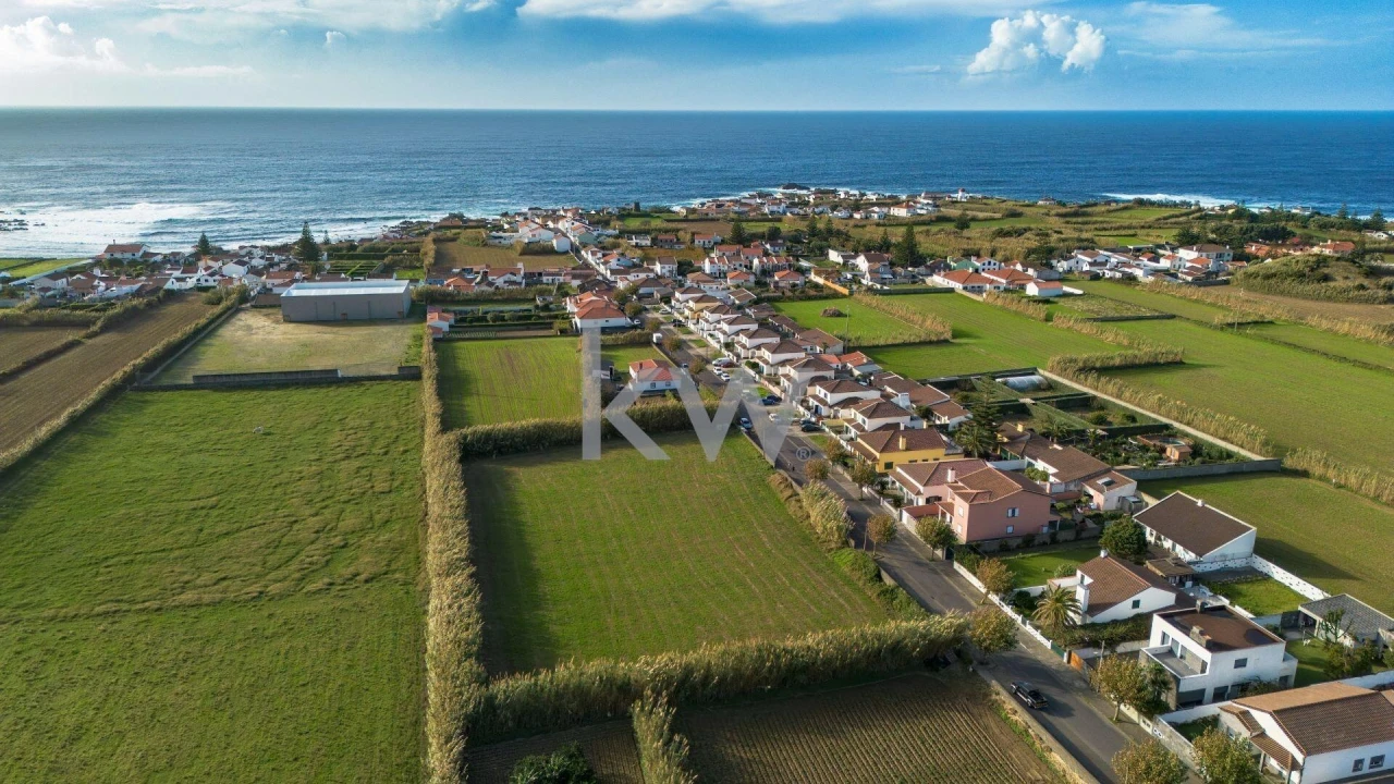 Terreno para Venda em Mosteiros Foto 6