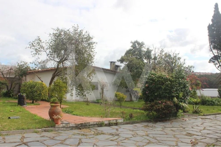 Moradia T7 para Venda em O. Azeméis, Riba-Ul, Ul, Macinhata Seixa, Madail Foto 14