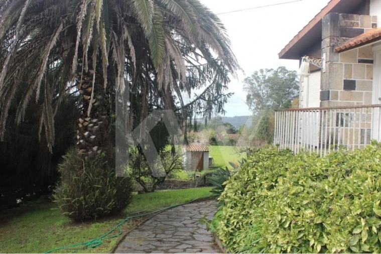 Moradia T7 para Venda em O. Azeméis, Riba-Ul, Ul, Macinhata Seixa, Madail Foto 23