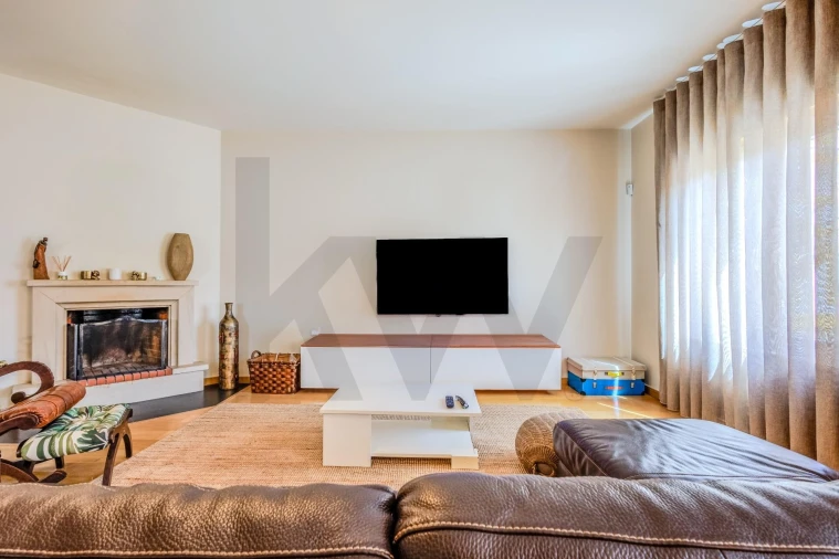 Moradia T4 para Venda em Alcochete Foto 4