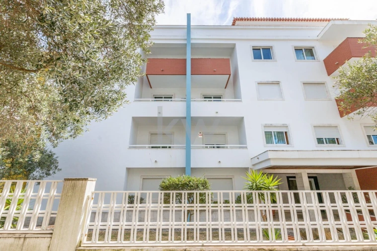 Apartamento T3 para Venda em Cascais e Estoril Foto 37