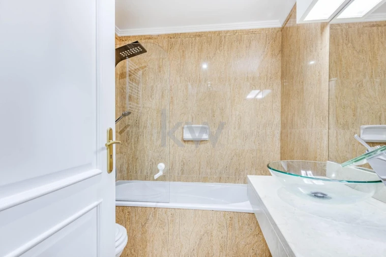 Apartamento T3 para Venda em Cascais e Estoril Foto 9