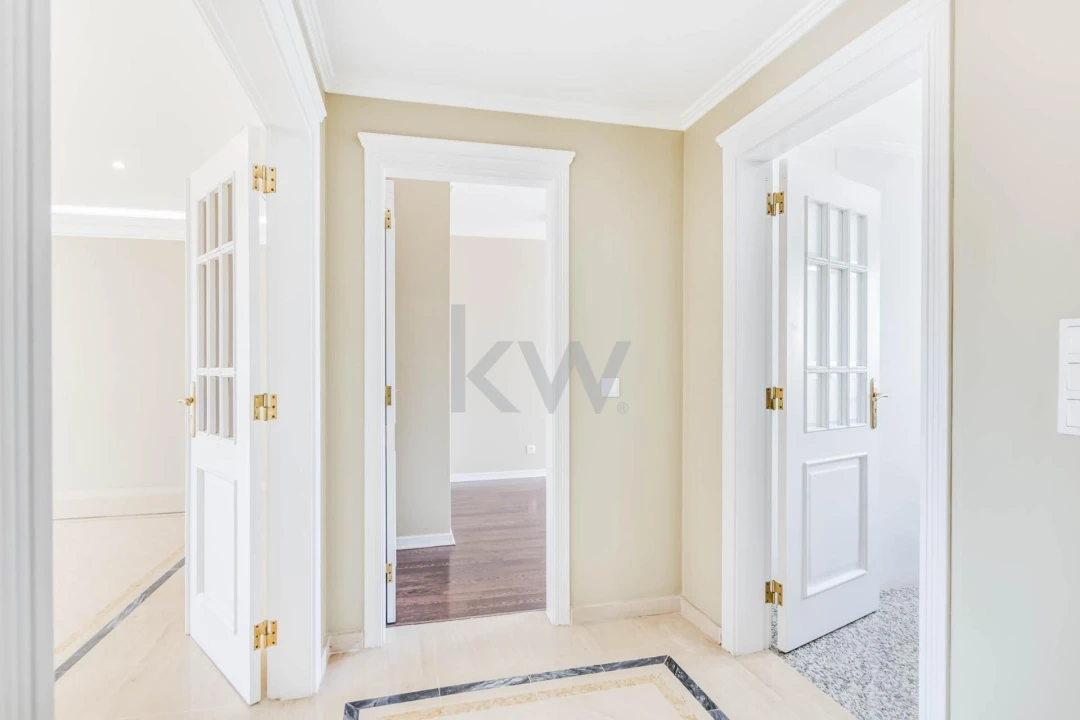Apartamento T3 para Venda em Cascais e Estoril Foto 2