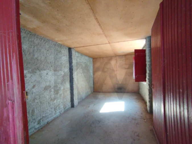 Moradia T2 para Venda em Carregueira Foto 26