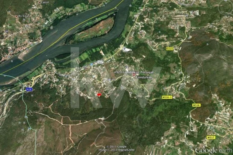 Terreno para Venda em Gondarem Foto 7