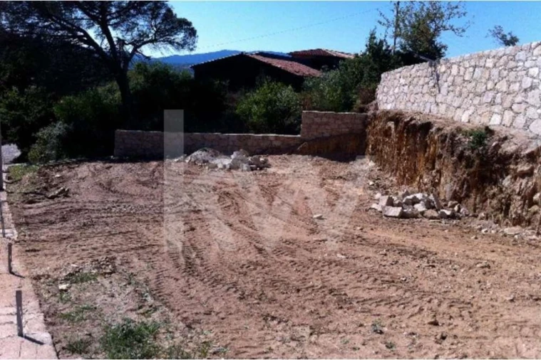 Terreno para Venda em Gondarem Foto 4