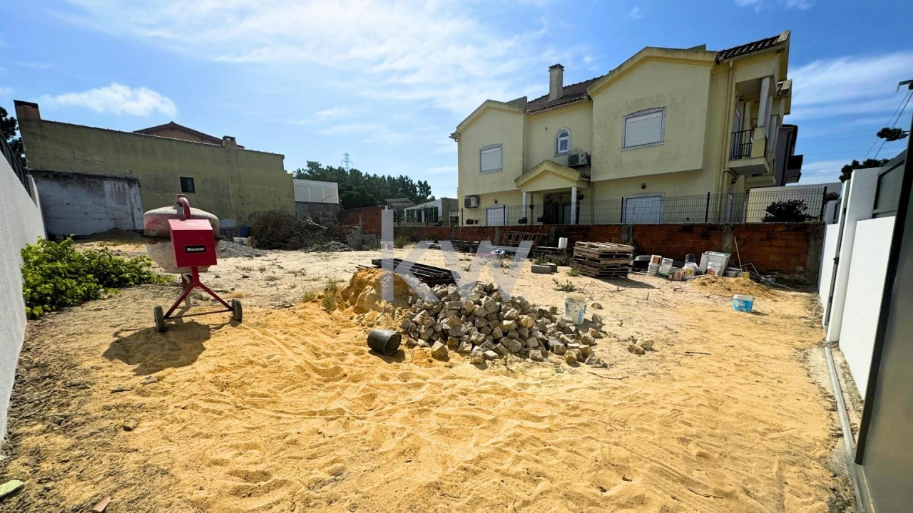 Terreno para Venda em Fernao Ferro Foto 3