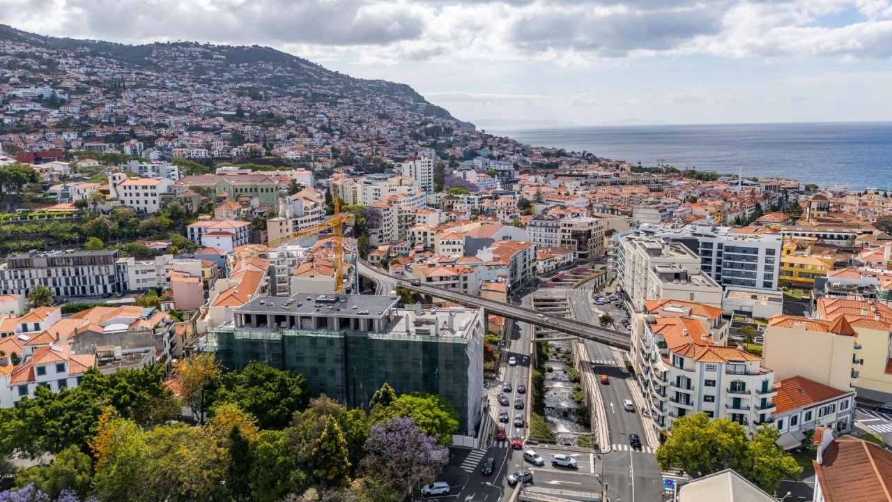 Apartamento T2 para Venda em Funchal (Santa Luzia) Foto 20